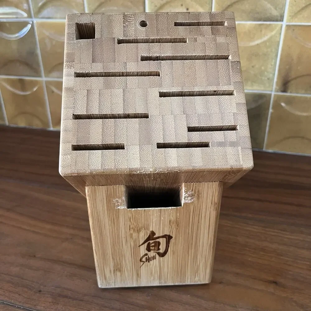 Shun 11-Slot Bamboo Wood Knife Block